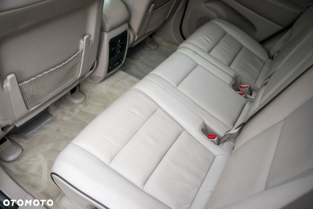 Jeep Grand Cherokee 3.0 CRD Overland Summit Platinum - 34