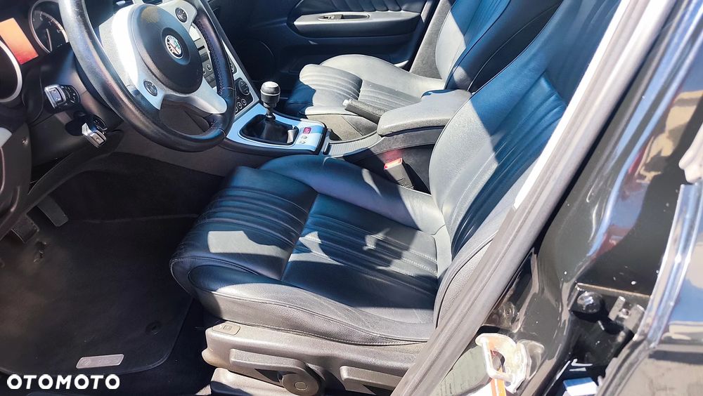 Alfa Romeo 159 2.2 JTS 16V Elegante - 14