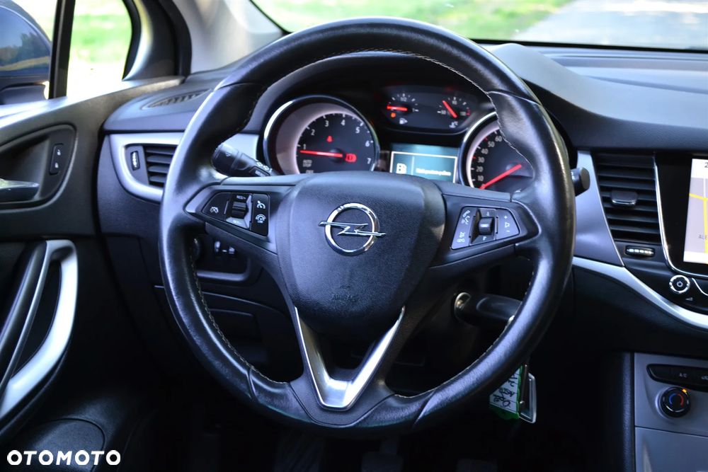 Opel Astra 1.4 Turbo Edition - 21