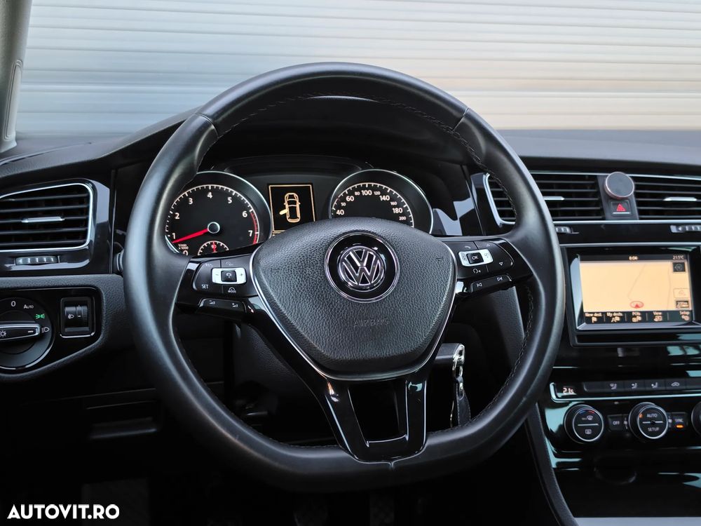Volkswagen Golf 1.4 TSI BlueMotion Technology Highline - 28
