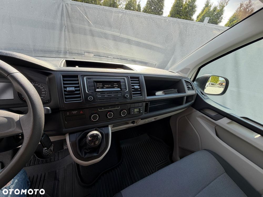 Volkswagen Transporter T6 - 17