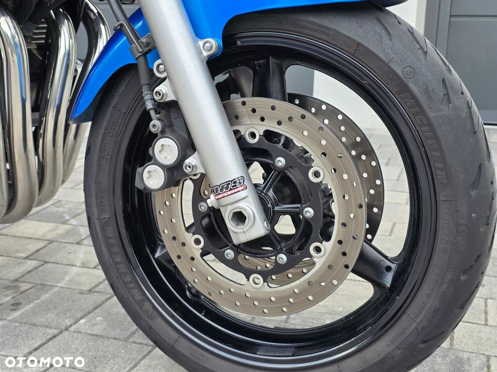 Yamaha XJR - 5