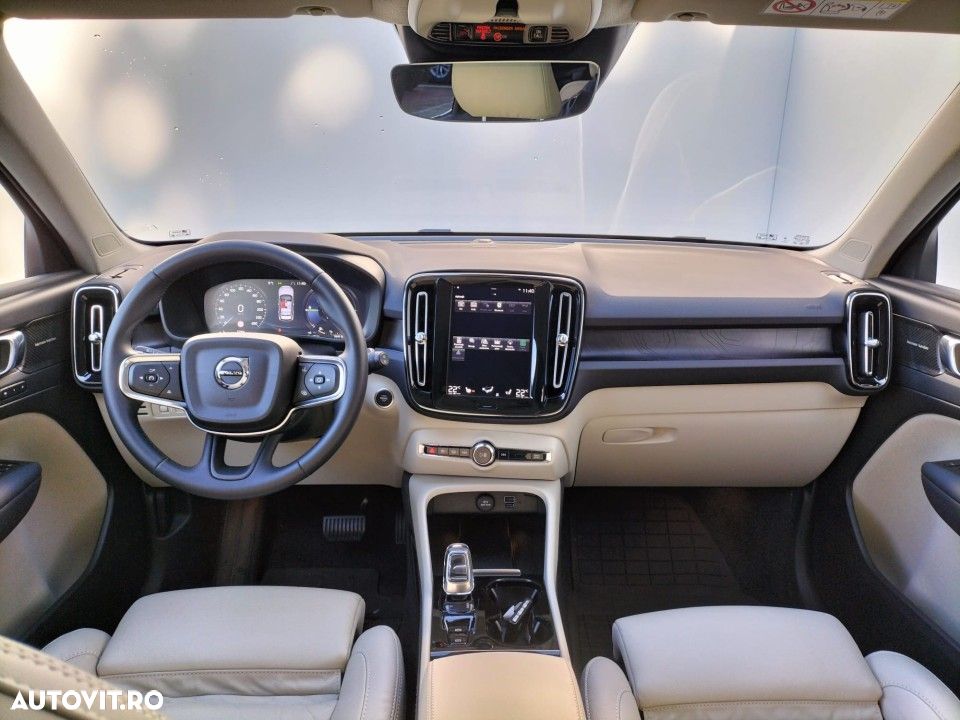 Volvo XC 40 - 11