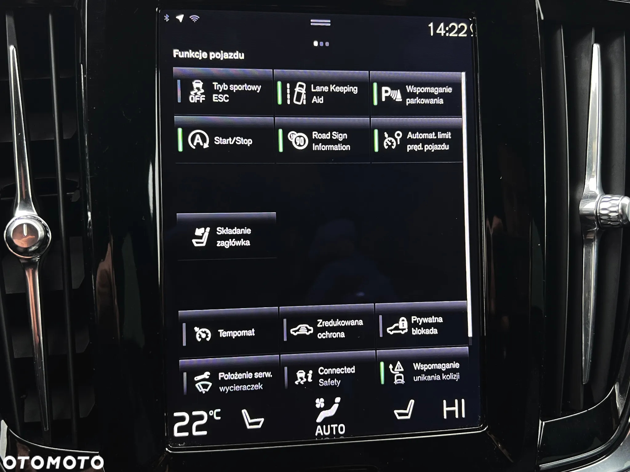 Volvo V90 D4 Momentum Pro - 35
