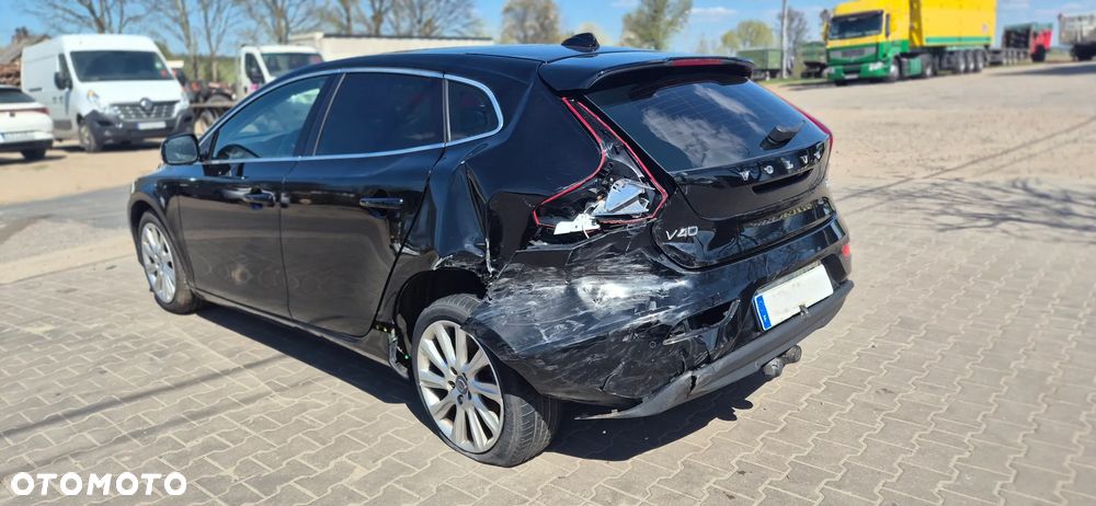 Volvo V40 D2 Base - 15