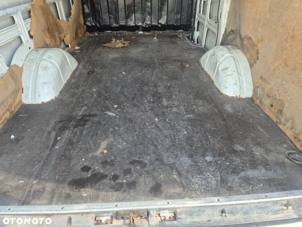 ZABUDOWA PODŁOGA PAKI L2 IVECO DAILY III  IV  99-13r. - 1