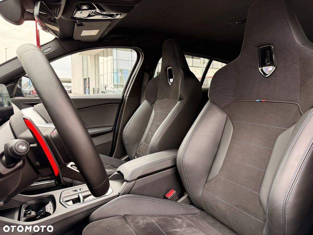 BMW Seria 1 M135 xDrive - 28