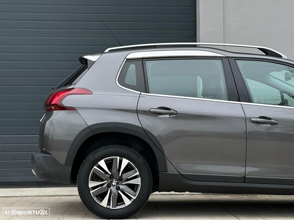 Peugeot 2008 PureTech 110 GPF Stop&Start EAT6 Allure - 9