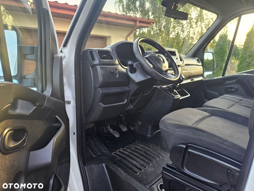 Renault Master - 15
