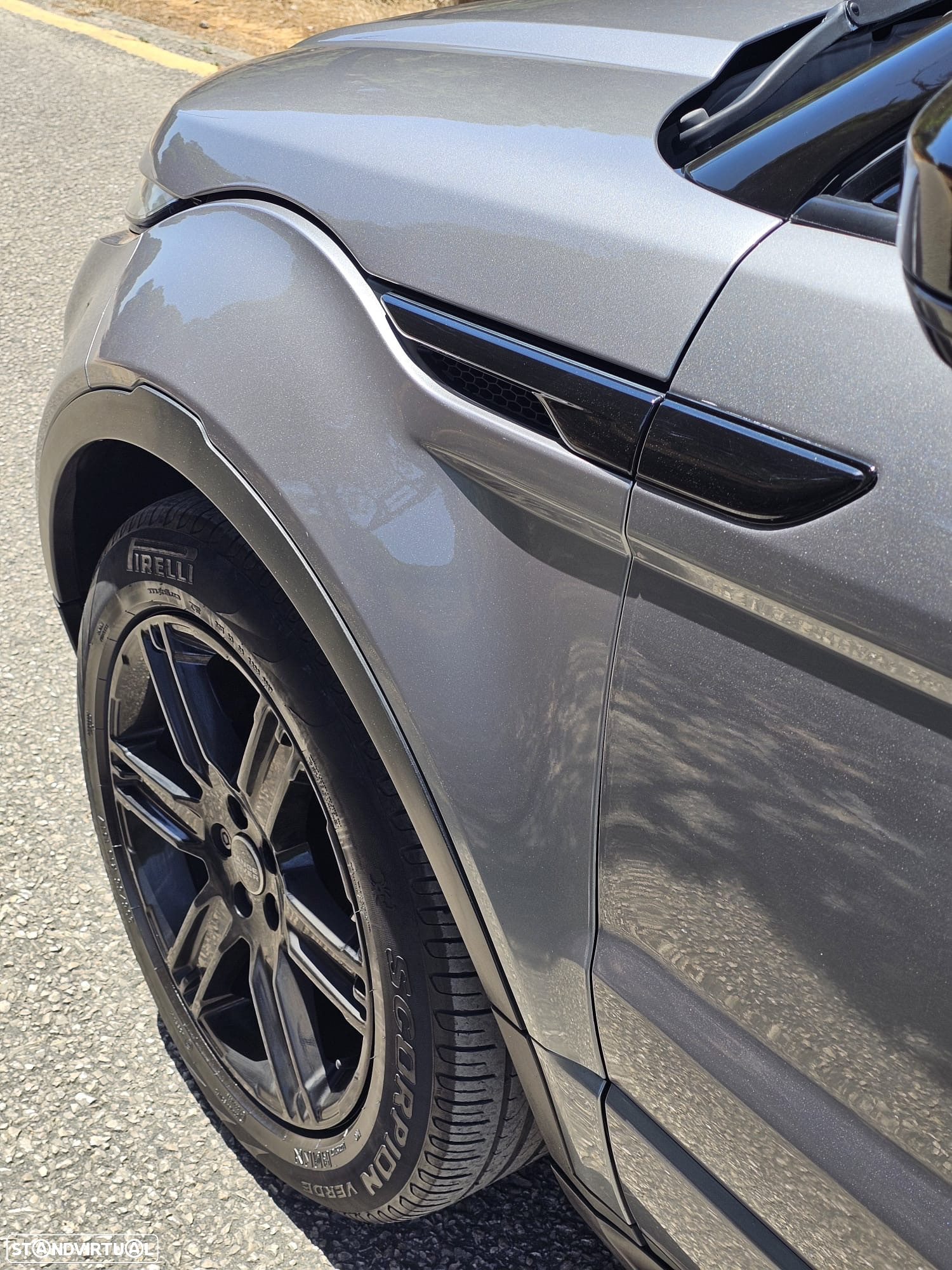 Land Rover Range Rover Evoque 2.2 DW12C Dynamic Auto - 10