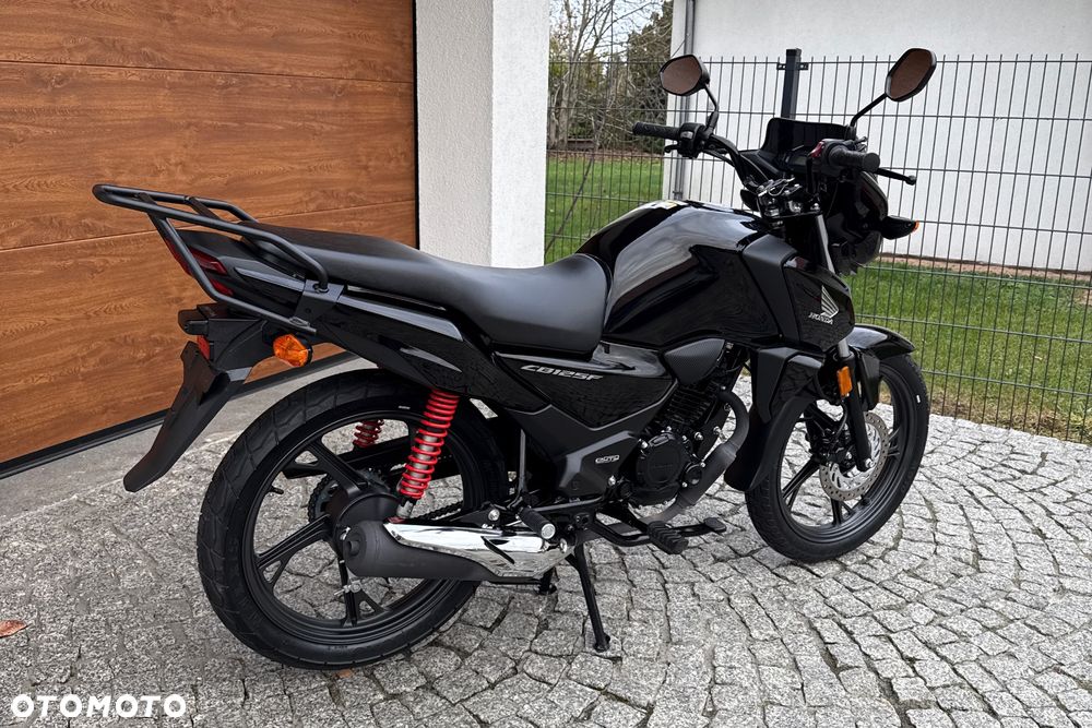 Honda CBF - 3
