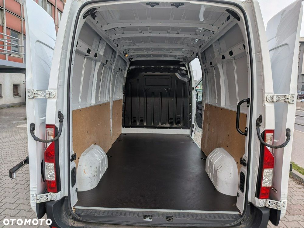Renault Master - 22