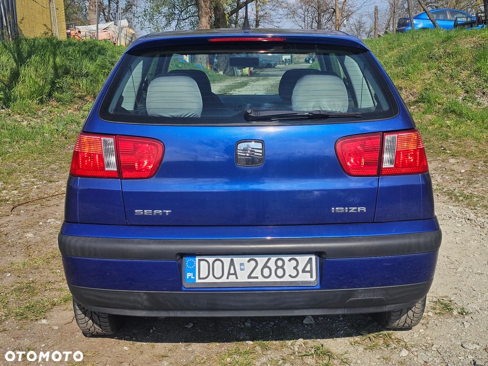 Seat Ibiza 1.4i Select - 11