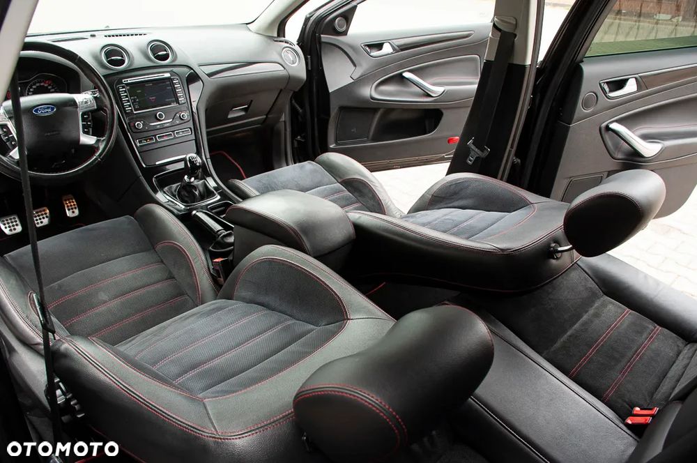 Ford Mondeo 2.0 TDCi Titanium S - 32
