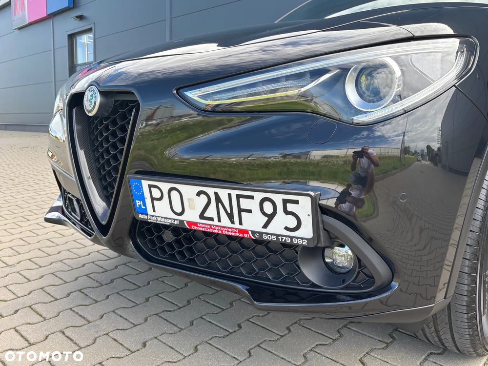 Alfa Romeo Stelvio 2.2 JTDM Executive Q4 - 13