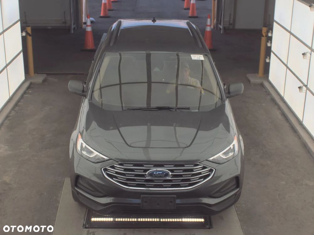 Ford Edge 2.0 EcoBlue Twin-Turbo 4WD Titanium - 2
