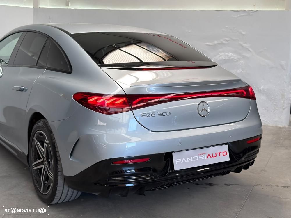 Mercedes-Benz EQE SUV 300 Edition - 17