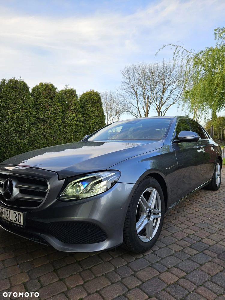 Mercedes-Benz Klasa E 220 d 9G-TRONIC - 1