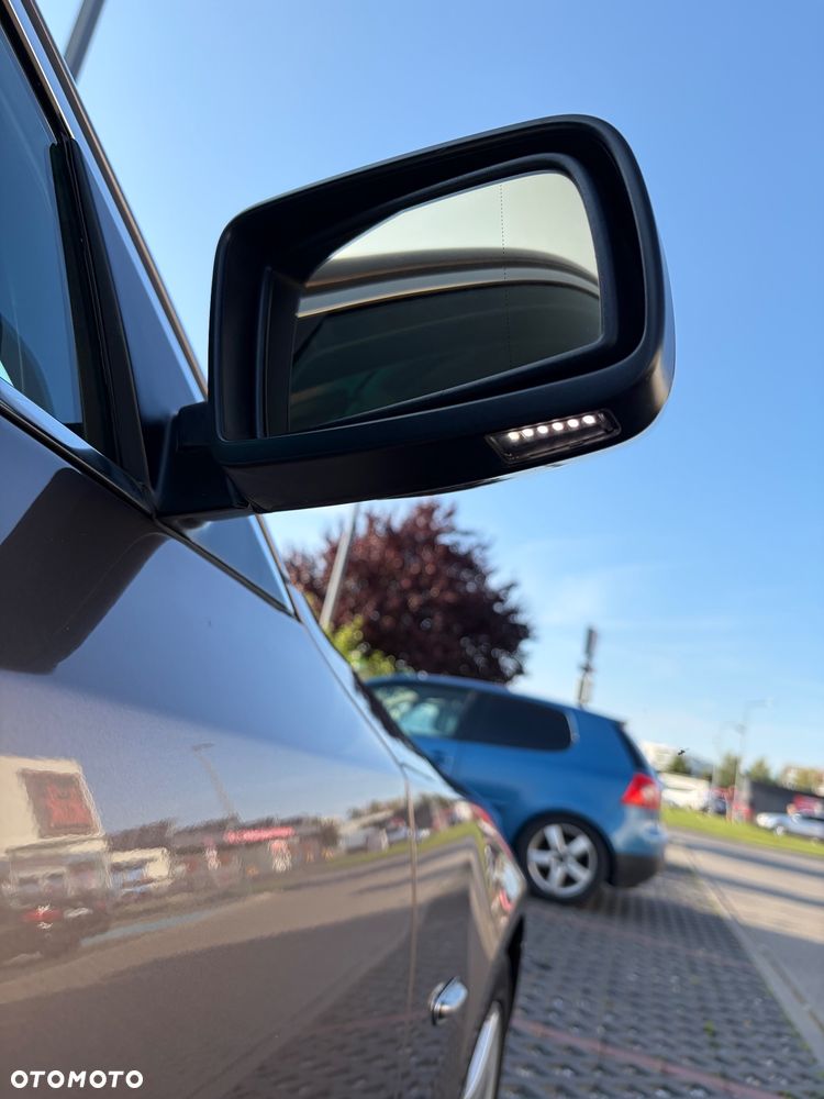 BMW Seria 5 - 22