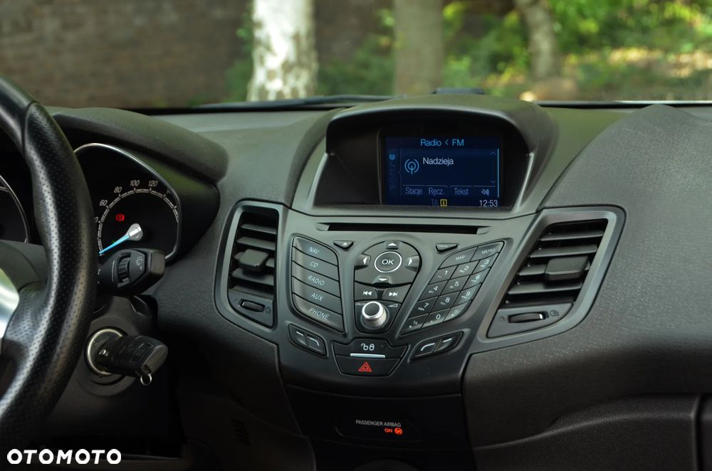 Ford Fiesta 1.5 TDCi ST&St Titanium - 37