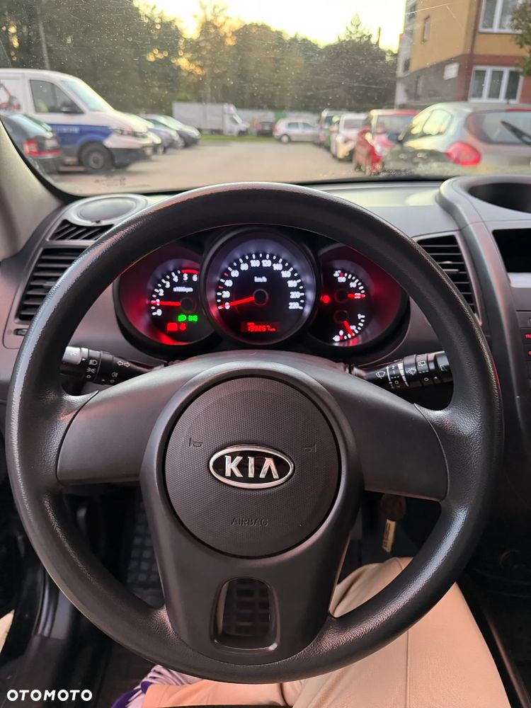 Kia Soul 1.6 CRDi M - 15