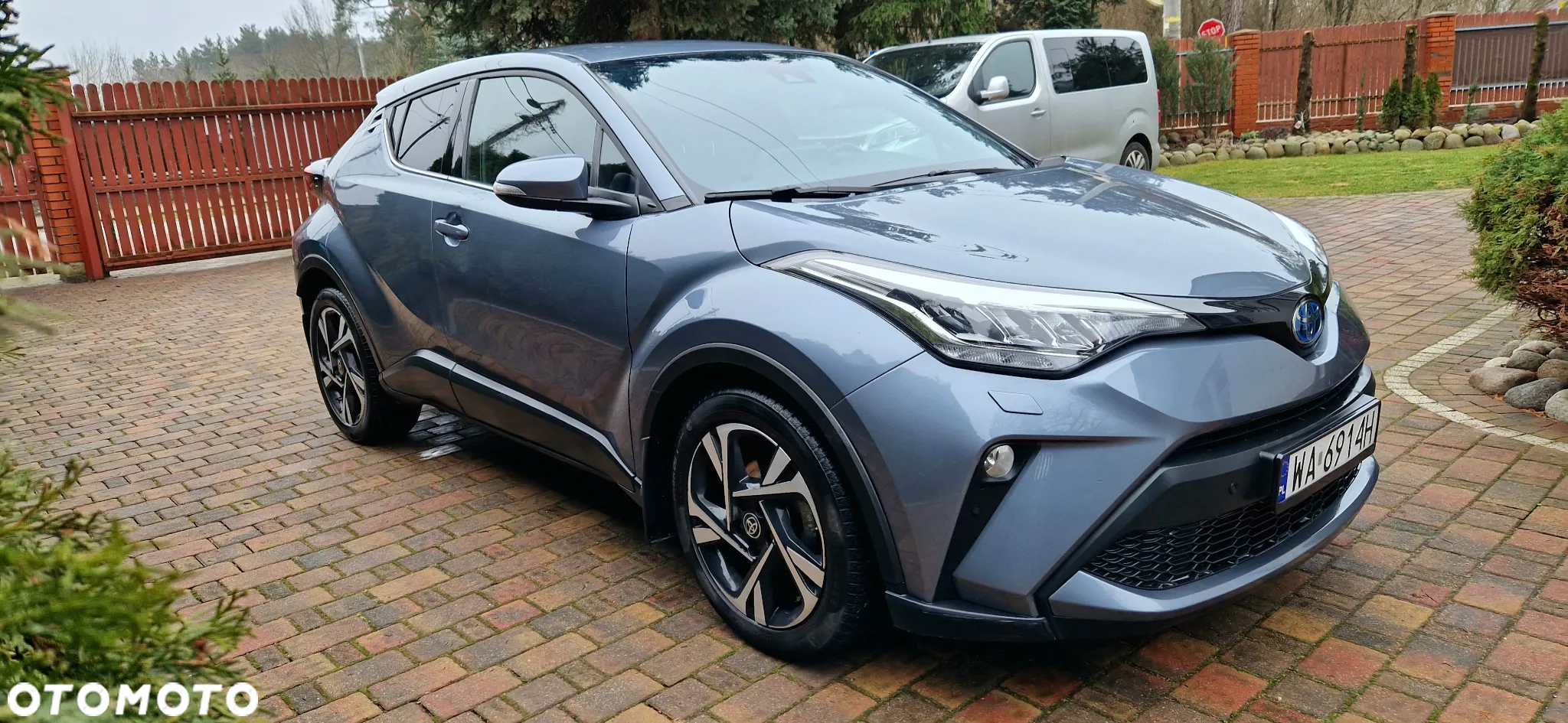 Toyota C-HR Hybrid Style - 6