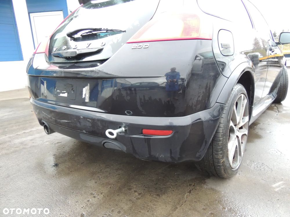 Zderzak tył Volvo C30 '10 2.0 D - 2