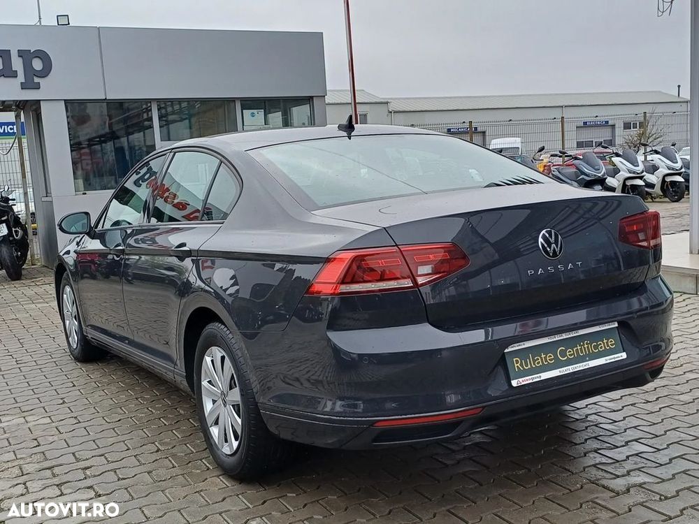 Volkswagen Passat - 7