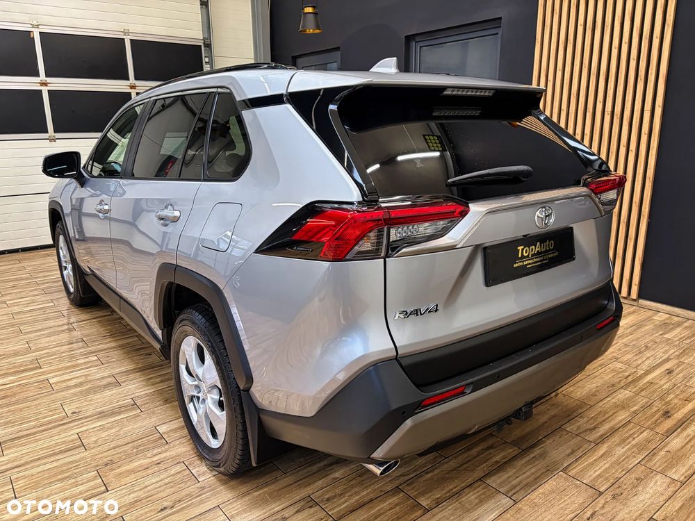 Toyota RAV4 2.0 4x2 Start&Stop Team Deutschland - 9