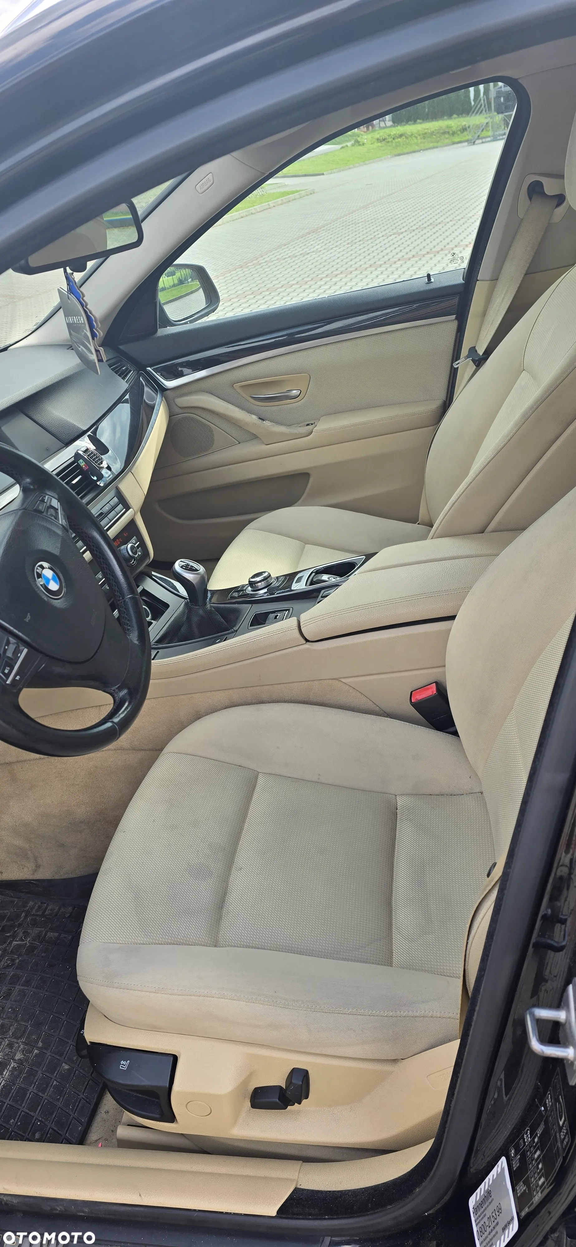 BMW Seria 5 520d - 11