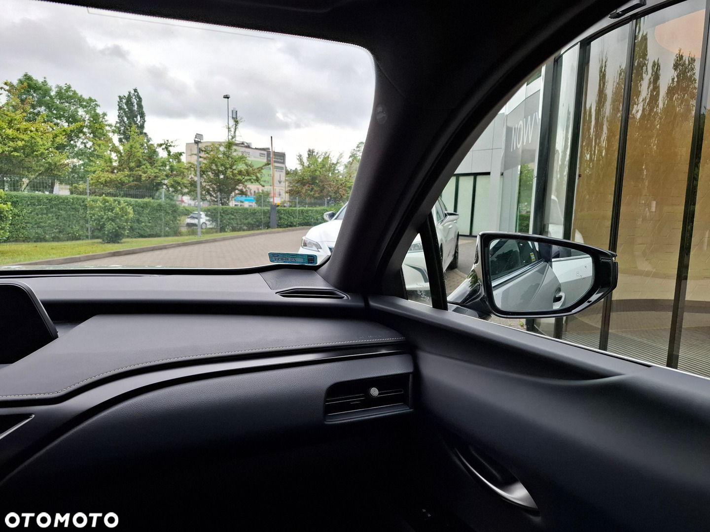 Lexus UX 250h GPF F Impression 2WD - 30