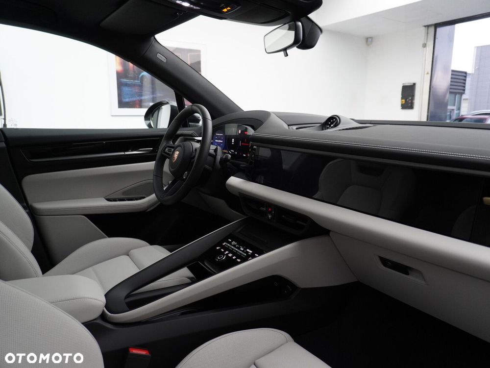 Porsche Macan 4 100kWh - 32