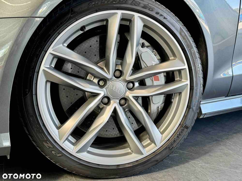 Audi S6 Limousine - 13