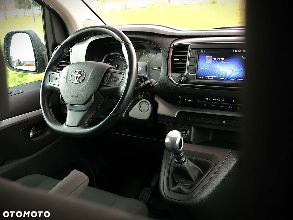 Toyota ProAce 1,5-l-D-4D L2 (9-Si.) Comfort - 14