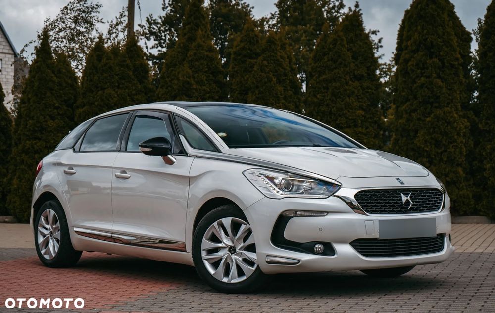 Citroën DS5 BlueHDi 120 EAT6 Business Class - 8