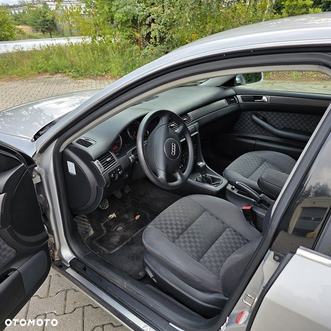 Audi A6 Limousine - 8