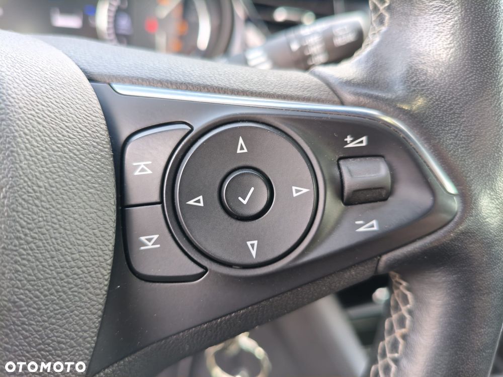 Opel Insignia 2.0 CDTI Business Elegance S&S - 25