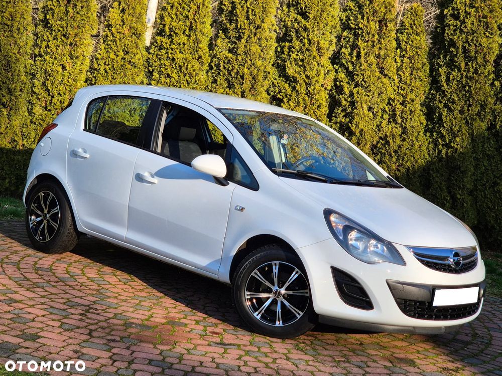 Opel Corsa 1.2 16V Edition / Active - 14