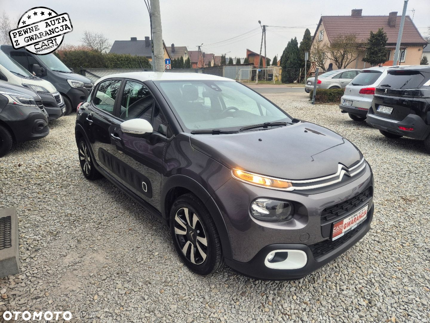 Citroën C3 1.2 PureTech Shine - 4