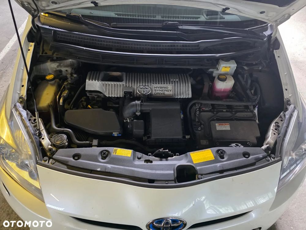 Toyota Prius - 14