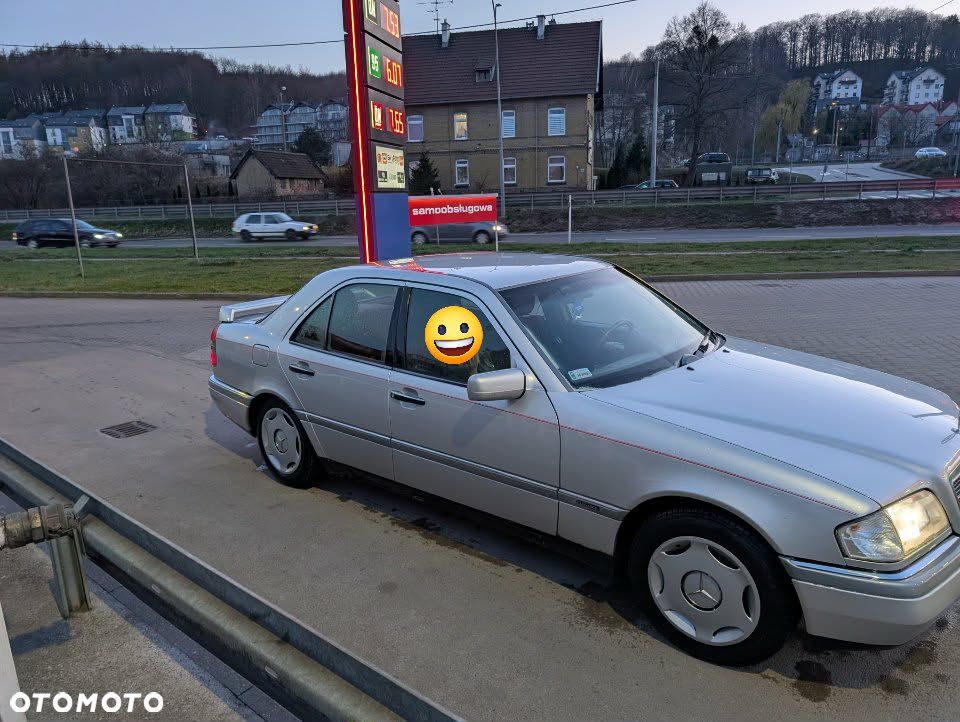 Mercedes-Benz Klasa C 200 T Elegance - 2