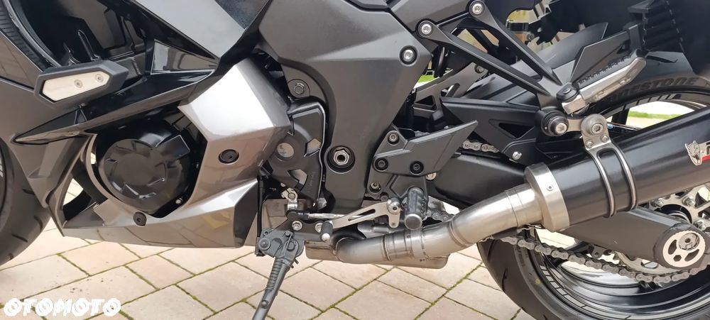 Kawasaki Ninja 1000 SX - 33