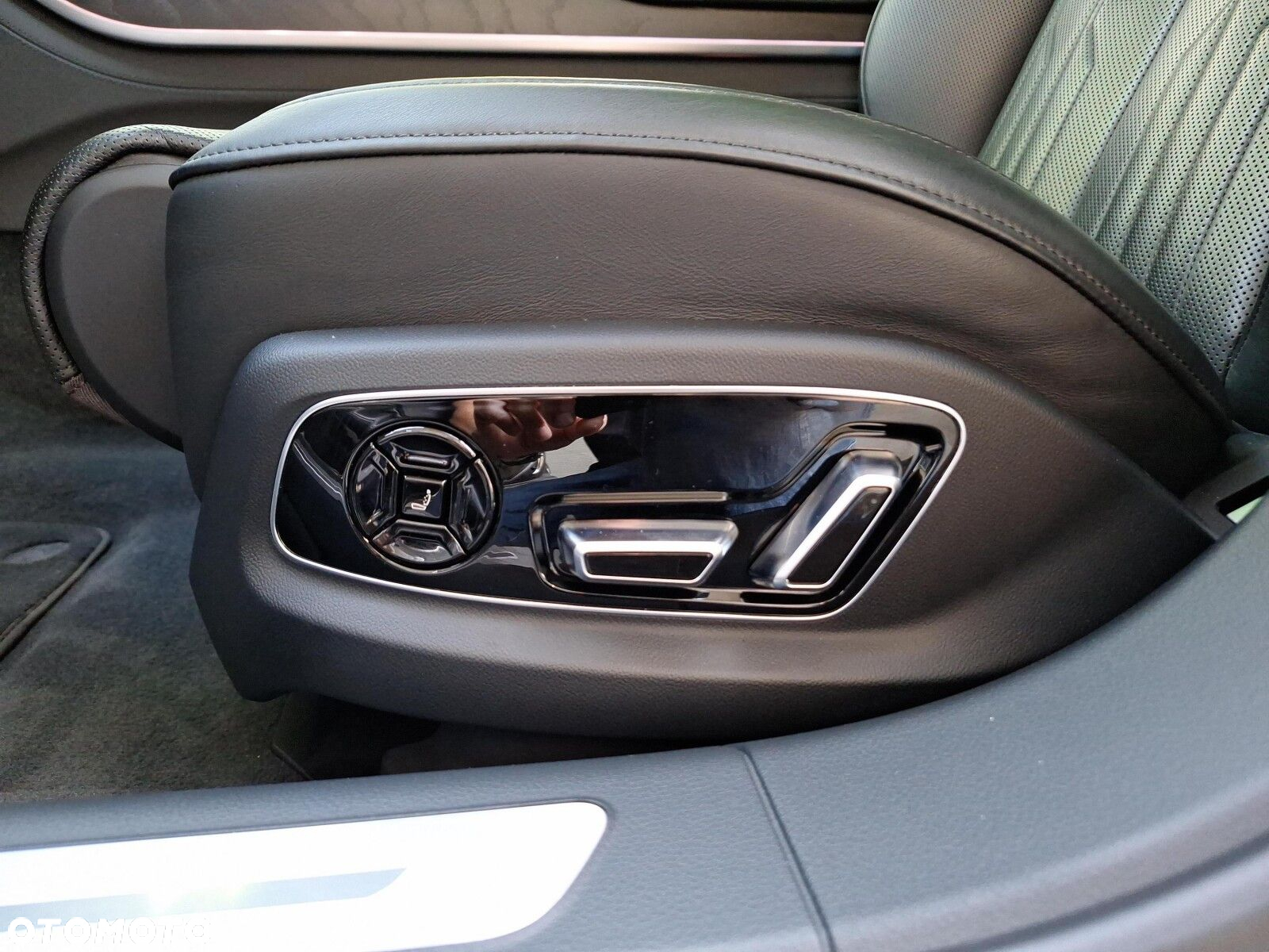 Audi A8 - 24