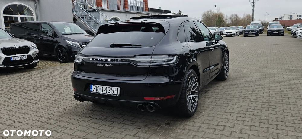 Porsche Macan Turbo - 9