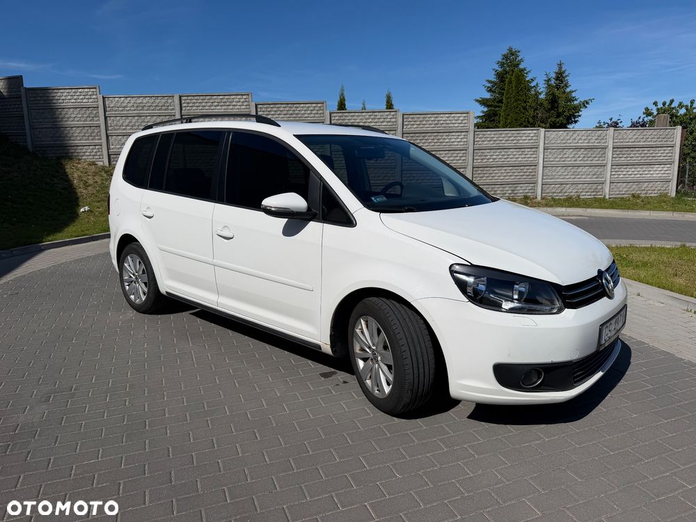 Volkswagen Touran 1.6 TDI DPF BlueMotion Technology DSG Comfortline - 1