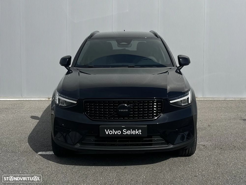 Volvo XC 40 2.0 B3 Black Edition - 7