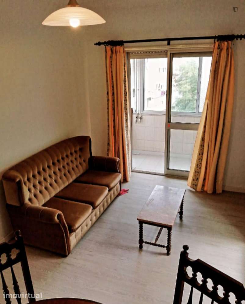 Apartamento com 1 quartos - localizado em Amadora Lisbon - Grande imagem: 2/19