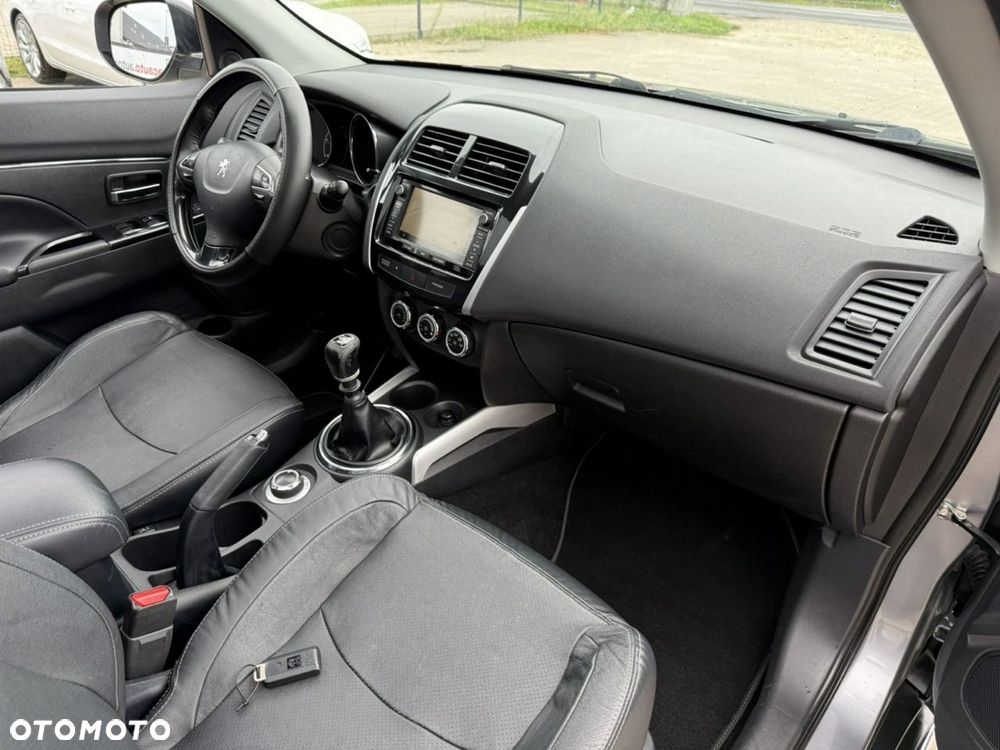 Peugeot 4008 - 14
