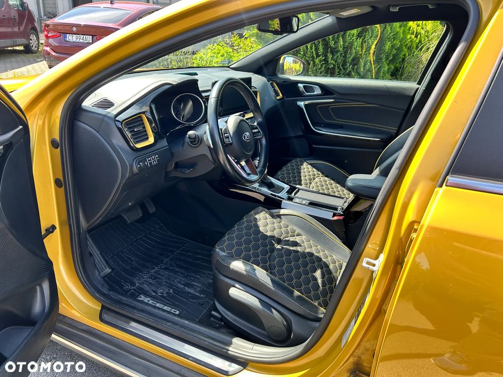 Kia XCeed ver-1-6-gdi-phev-l-dct - 16