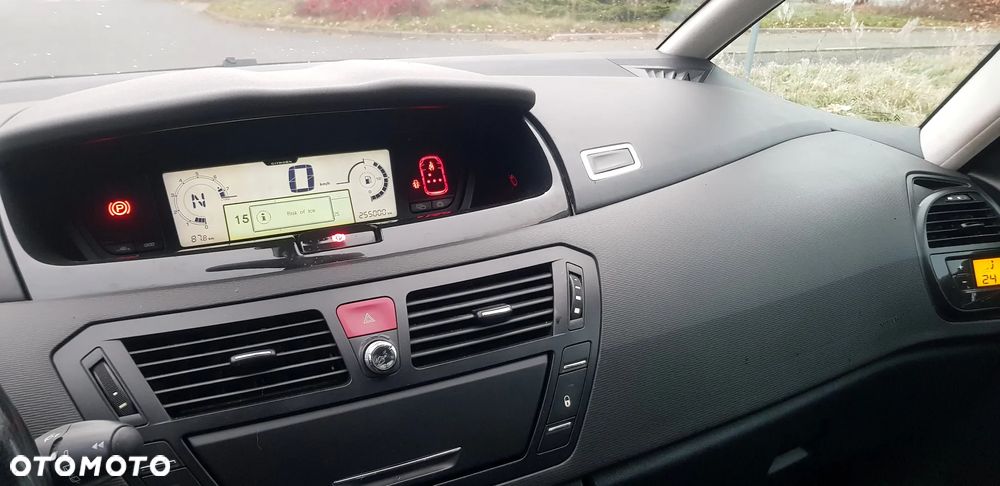 Citroën C4 Picasso 2.0 16V Exclusive - 17